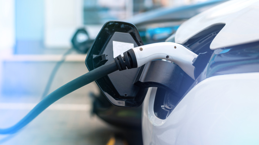 erc şar, elektrikli şarj istasyonları